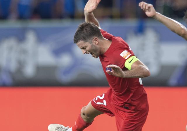 开云-【中超】康拉德破门曼左基难救主 梅州2比1胜大连人